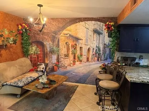 25255 Avenida Dorena, Newhall, CA 91321