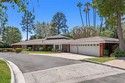 1632 SE Skyline Dr, North Tustin, CA 92705