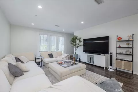 11905 Nixon, Whittier, CA 90601