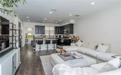 11905 Nixon, Whittier, CA 90601