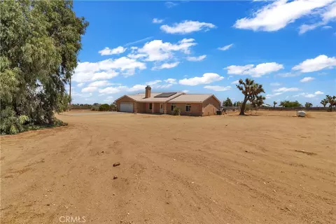Exterior - 13473 Rochester, Phelan, CA 92371 photo 9 of 10