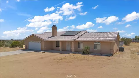 Exterior - 13473 Rochester, Phelan, CA 92371 photo 2 of 10