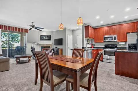 22681 Oakgrove #127, Aliso Viejo, CA 92656