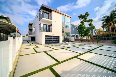 616 N Mariposa Ave, Los Angeles, CA 90004