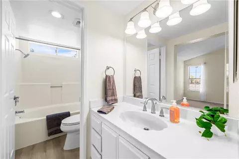 Bath - 12525 Pinehurst, El Monte, CA 91732 photo 4 of 10