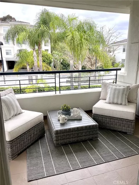 25432 Sea Bluffs Dr #302, Dana Point, CA 92629