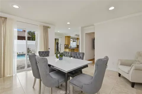 Dining - 6369 Nestle, Tarzana, CA 91335 photo 4 of 4