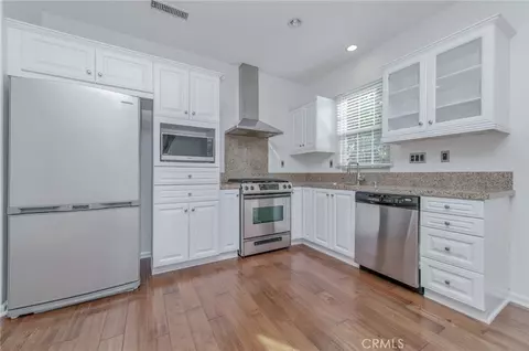 Kitchen - 76 Latitude, Irvine, CA 92618 photo 2 of 2