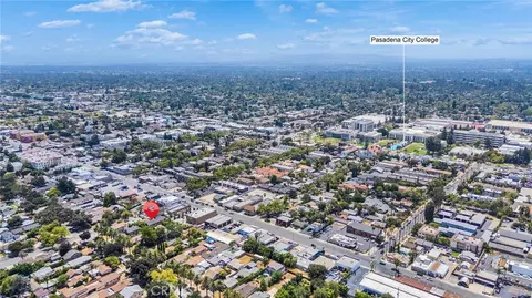 View/Area - 1590 Locust, Pasadena, CA 91106 photo 2 of 3
