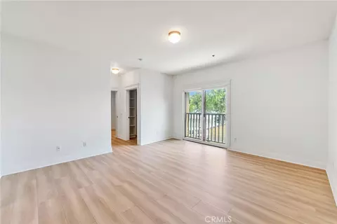 Living - 1590 Locust, Pasadena, CA 91106 photo 7 of 7