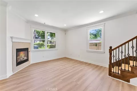 Living - 1590 Locust, Pasadena, CA 91106 photo 5 of 7