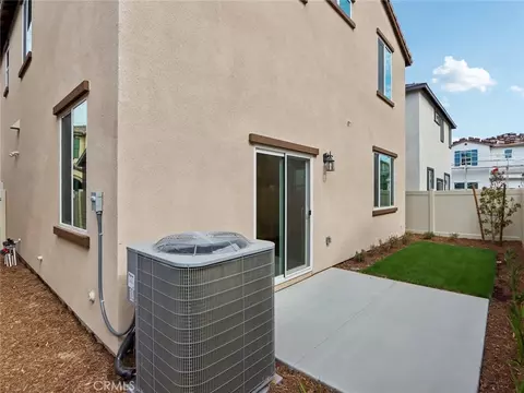 Exterior - 40106 Campos Elegantes, Temecula, CA 92591 photo 3 of 5
