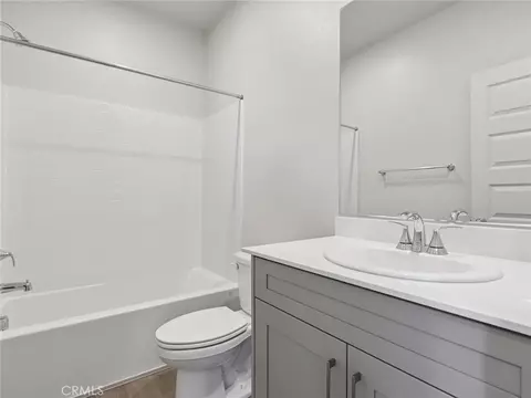 Bath - 40112 Campos Elegantes, Temecula, CA 92591 photo 1 of 2