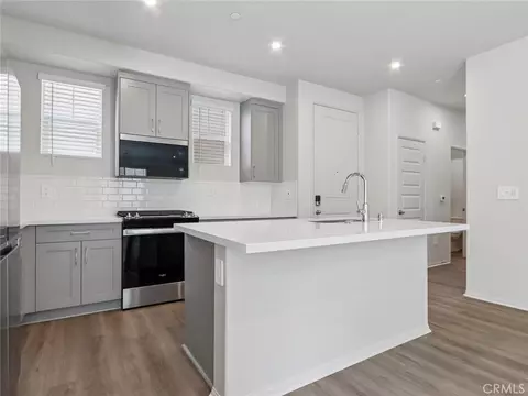 Kitchen - 40112 Campos Elegantes, Temecula, CA 92591 photo 1 of 2