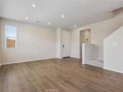 Living - 28309 Via Reserva, Temecula, CA 92591 photo 2 of 4