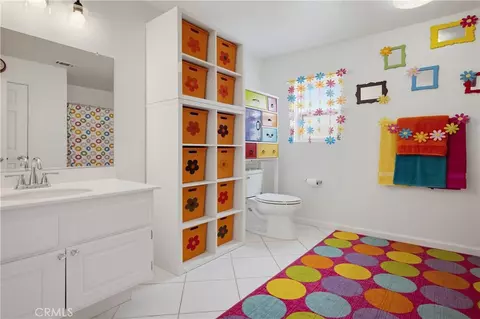 Bath - 9237 Meadow, Riverside, CA 92508 photo 4 of 4