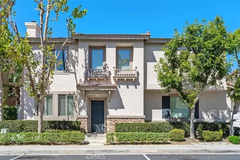 136 Woodcrest Ln, Aliso Viejo, CA 92656