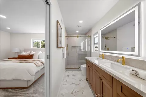 Bath - 1319 Las Lomas, Brea, CA 92821 photo 2 of 4
