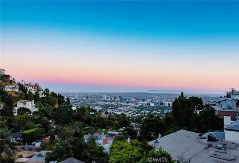 8827 Evanview, Los Angeles, CA 90069