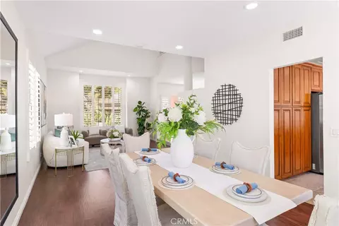 Dining - 9 Terraza, Irvine, CA 92614 photo 2 of 4