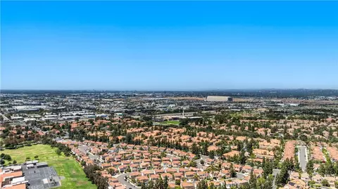View/Area - 9 Terraza, Irvine, CA 92614 photo 12 of 13