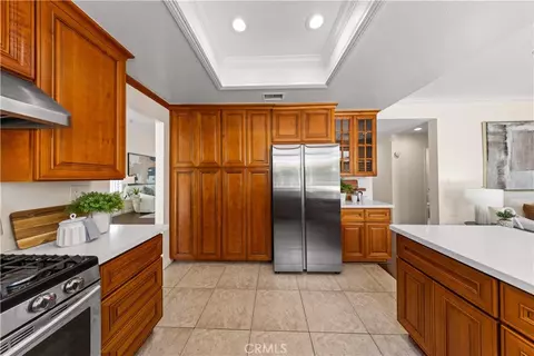 Kitchen - 9 Terraza, Irvine, CA 92614 photo 6 of 6