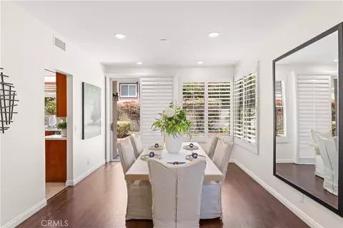Dining - 9 Terraza, Irvine, CA 92614 photo 1 of 4