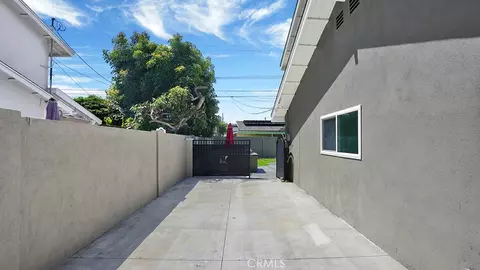 Exterior - 5062 Berkeley, Westminster, CA 92683 photo 5 of 7