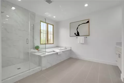 Bath - 212 Sutters Ml, Irvine, CA 92602 photo 4 of 5