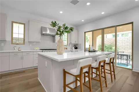 Kitchen - 212 Sutters Ml, Irvine, CA 92602 photo 3 of 5
