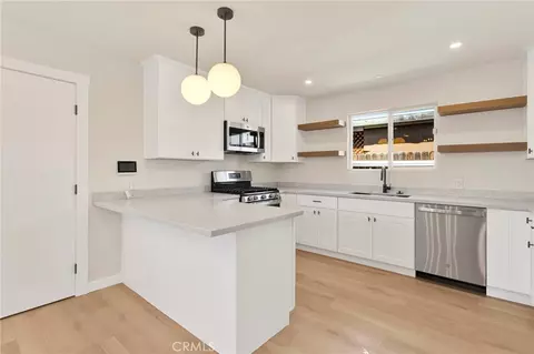 16183 Forrest Ave, Victorville, CA 92395
