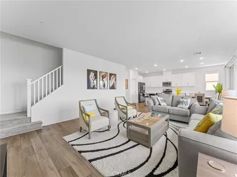 Living - 598 Meadowood, Fallbrook, CA 92028 photo 2 of 3