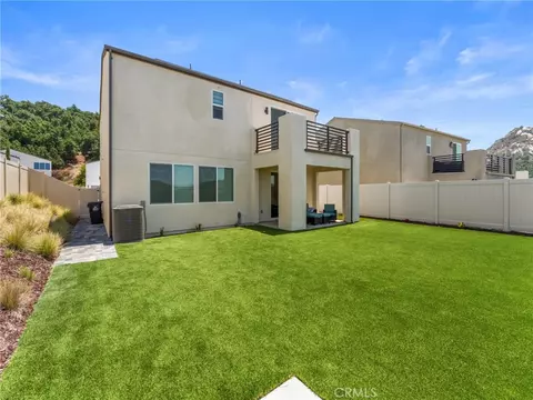 Exterior - 598 Meadowood, Fallbrook, CA 92028 photo 10 of 13