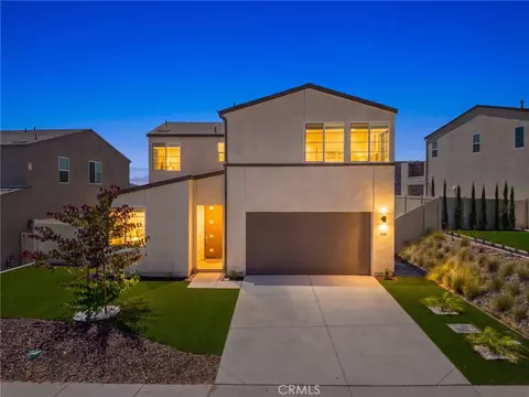 Exterior - 598 Meadowood, Fallbrook, CA 92028 photo 5 of 13