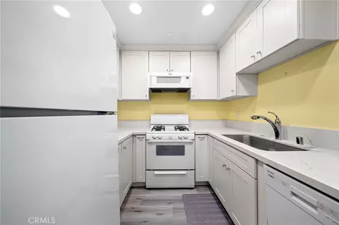 Kitchen - 7720 Riverdale #B, Stanton, CA 90680 photo 2 of 2