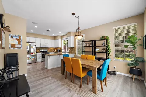 Dining - 35 Kyle Ct, Ladera Ranch, CA 92694 photo 1 of 2