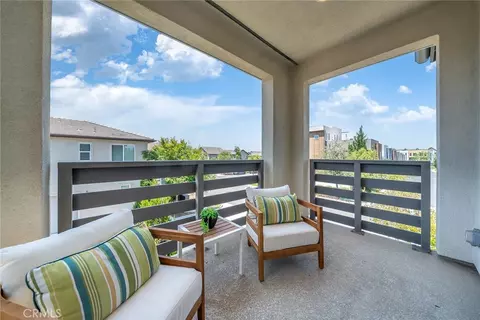 Exterior - 200 Chorus, Irvine, CA 92618 photo 3 of 12