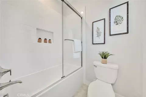 Bath - 200 Chorus, Irvine, CA 92618 photo 3 of 3
