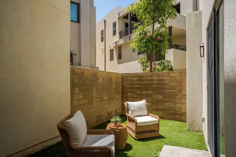 Exterior - 128 Catalyst, Irvine, CA 92618 photo 5 of 16