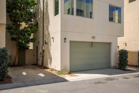 Exterior - 128 Catalyst, Irvine, CA 92618 photo 8 of 16