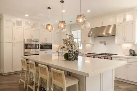 Kitchen - 128 Catalyst, Irvine, CA 92618 photo 6 of 7