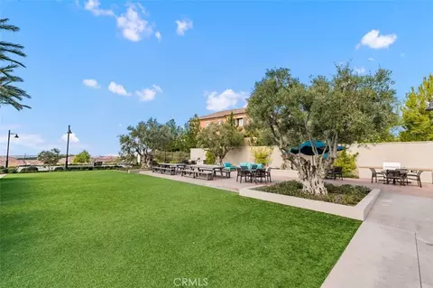 Exterior - 100 Della, Irvine, CA 92602 photo 14 of 16