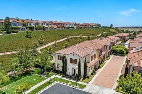 View/Area - 100 Della, Irvine, CA 92602 photo 2 of 10
