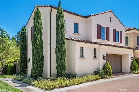 Exterior - 100 Della, Irvine, CA 92602 photo 11 of 16