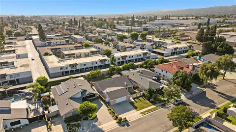View/Area - 3907 Madonna Dr, Fullerton, CA 92835 photo 6 of 12