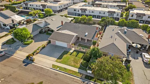 View/Area - 3907 Madonna Dr, Fullerton, CA 92835 photo 3 of 12