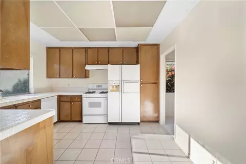 Kitchen - 3907 Madonna Dr, Fullerton, CA 92835 photo 5 of 6