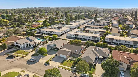 View/Area - 3907 Madonna Dr, Fullerton, CA 92835 photo 4 of 12