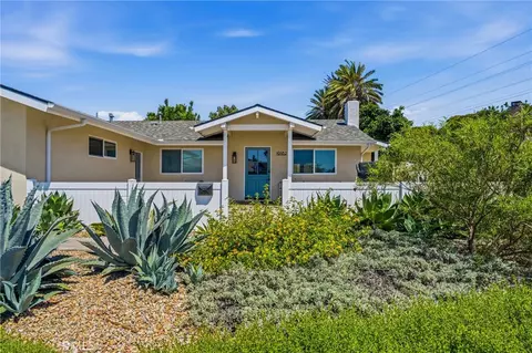 19182 Lindsay Ln, Huntington Beach, CA 92646
