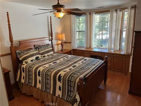Bedroom - 42385 Fox Farm, Big Bear Lake, CA 92315 photo 11 of 15